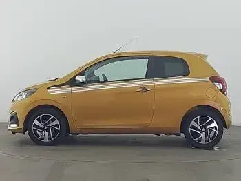 Used Peugeot 108 Collection 68 HP (50 kW) 2018 Yellow Hatchback