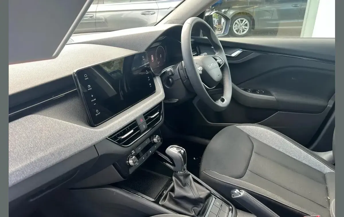 Gebraucht Skoda Kamiq SE 115 PS (84 kW) 2025 Schwarz SUV