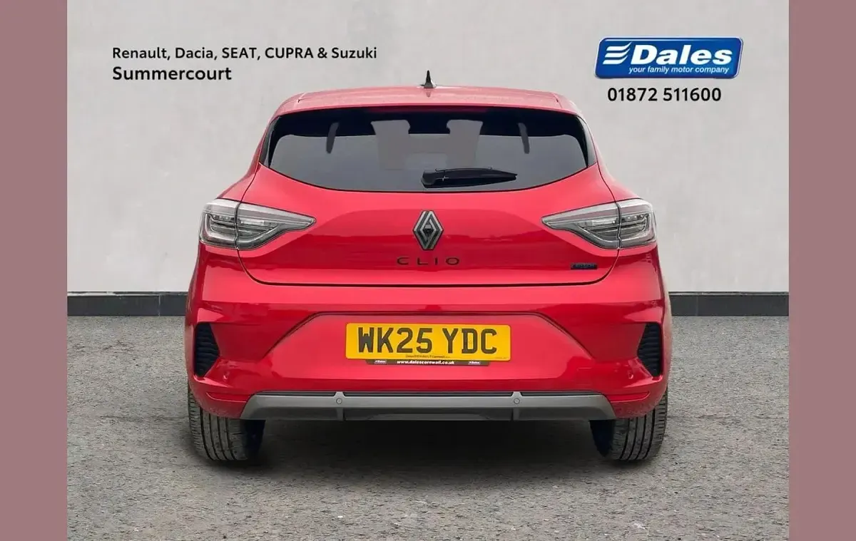 Used Renault Clio Esprit Alpine 140 HP (102 kW) 2025 Grey Hatchback
