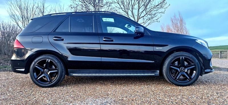 Used Mercedes GLE43 AMG Premium Plus 390 HP (286 kW) 2018 Black Estate