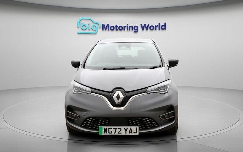 Used Renault Zoe Iconic 100 kW (136 HP) 2023 Grey Hatchback