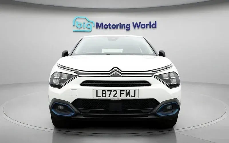 Used Citroën e-C4 100 kW (136 HP) 2023 Hatchback