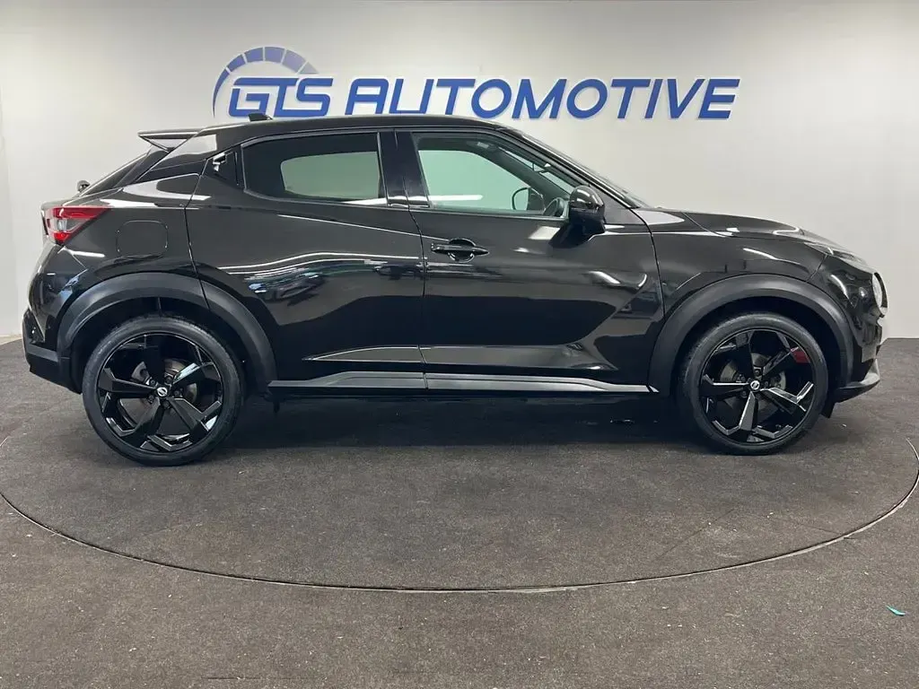 Used Nissan Juke Tekna 115 HP (84 kW) 2020 Black SUV