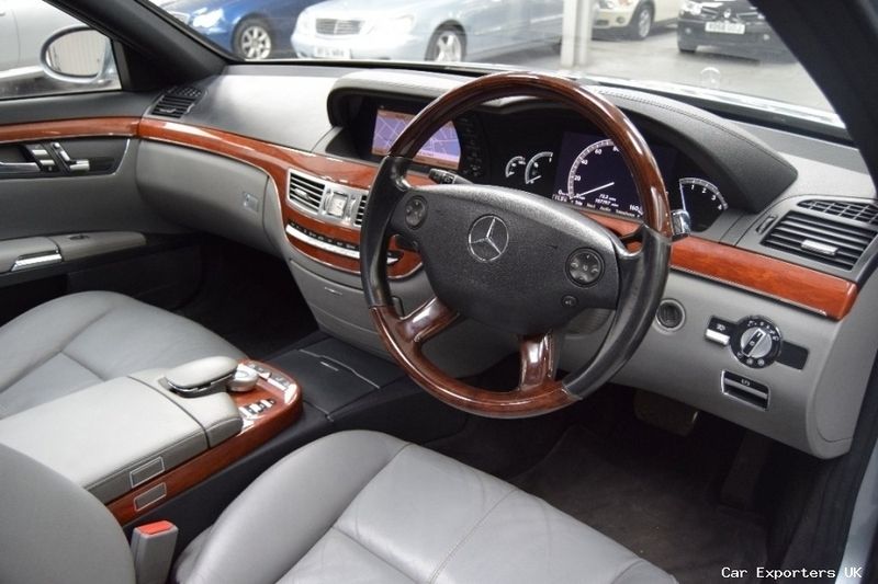 Used Mercedes S320 235 HP (172 kW) 2006 Sedan