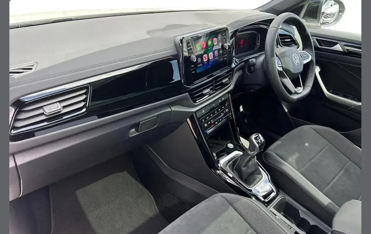 New VW T-Roc Design 113 HP (83 kW) 2026 White SUV