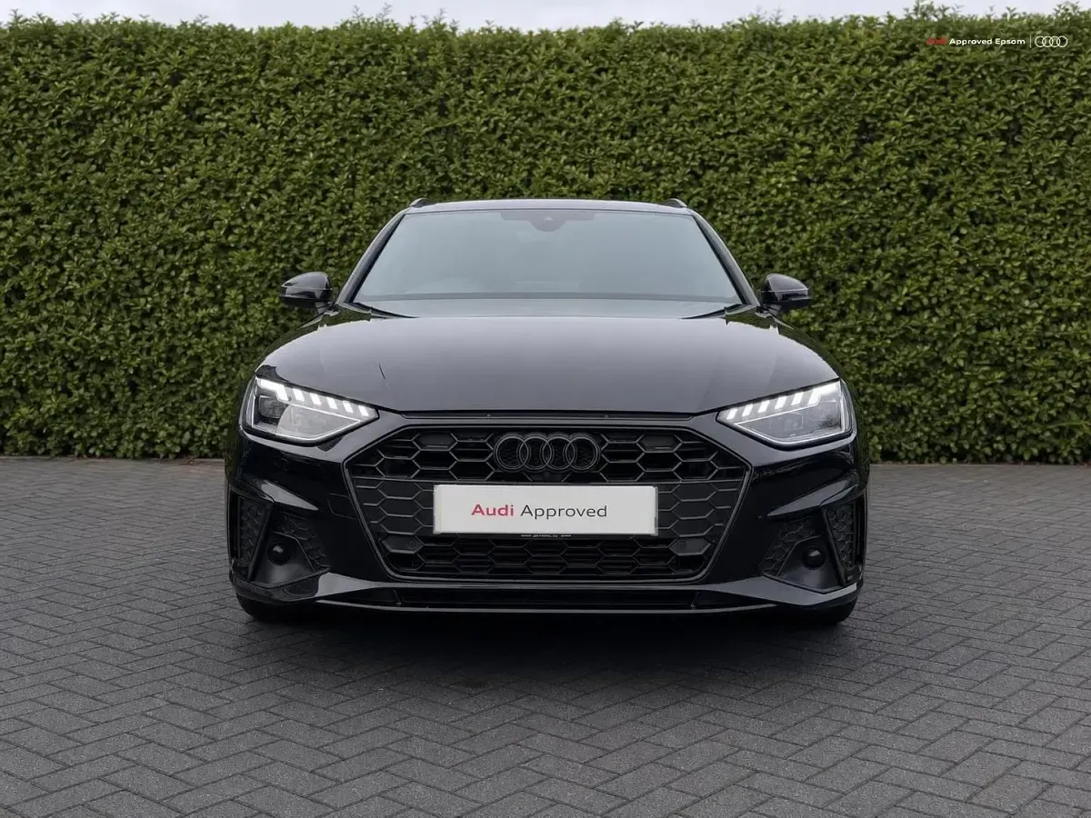 Used Audi A4 Black Edition 204 HP (150 kW) 2022 Black Estate