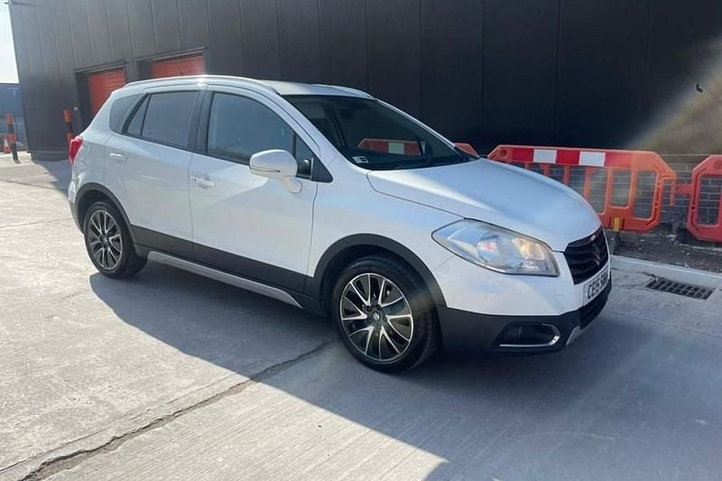 Used Suzuki SX4 S-Cross SZ-T 120 HP (88 kW) 2015 SUV