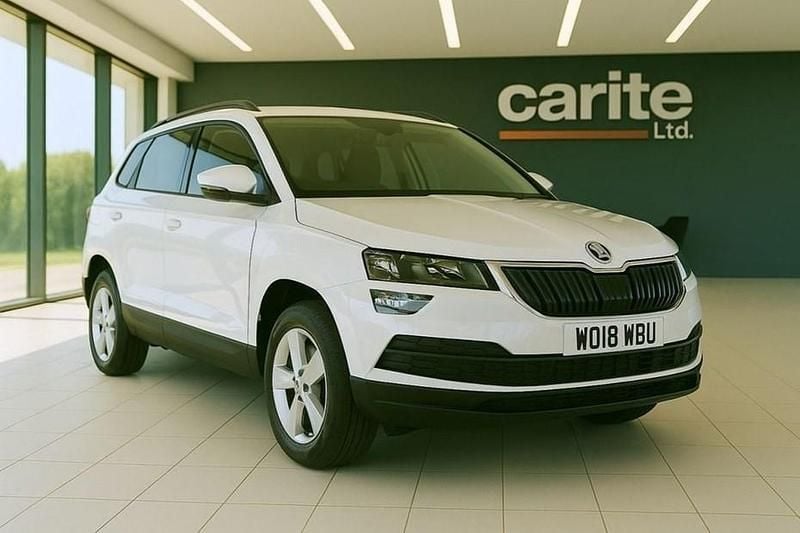 White Used 2018 Skoda Karoq SE SUV | £11,995 (Good price) - Image 1/1
