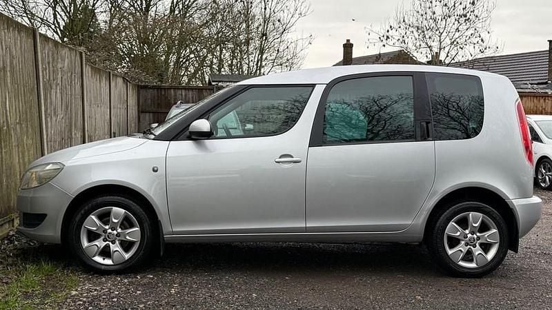 Used Skoda Roomster SE 86 HP (63 kW) 2014 Silver MPV