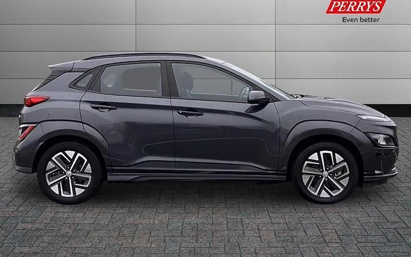 Used Hyundai Kona SE 100 kW (136 HP) 2022 SUV