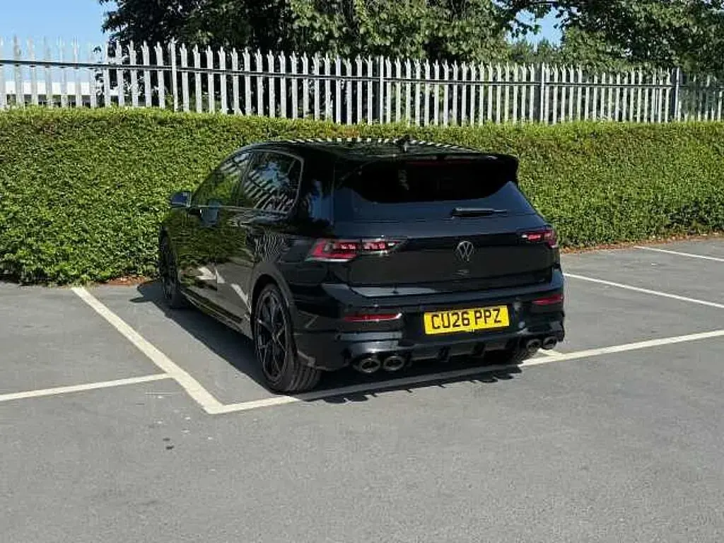 New VW Golf VIII 333 HP (244 kW) 2026