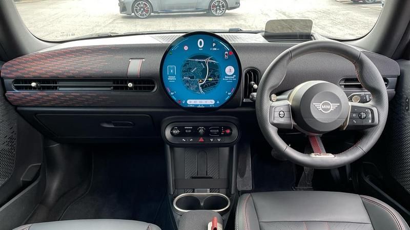 Used Mini Cooper S Hatch 201 HP (147 kW) 2025 Black Hatchback