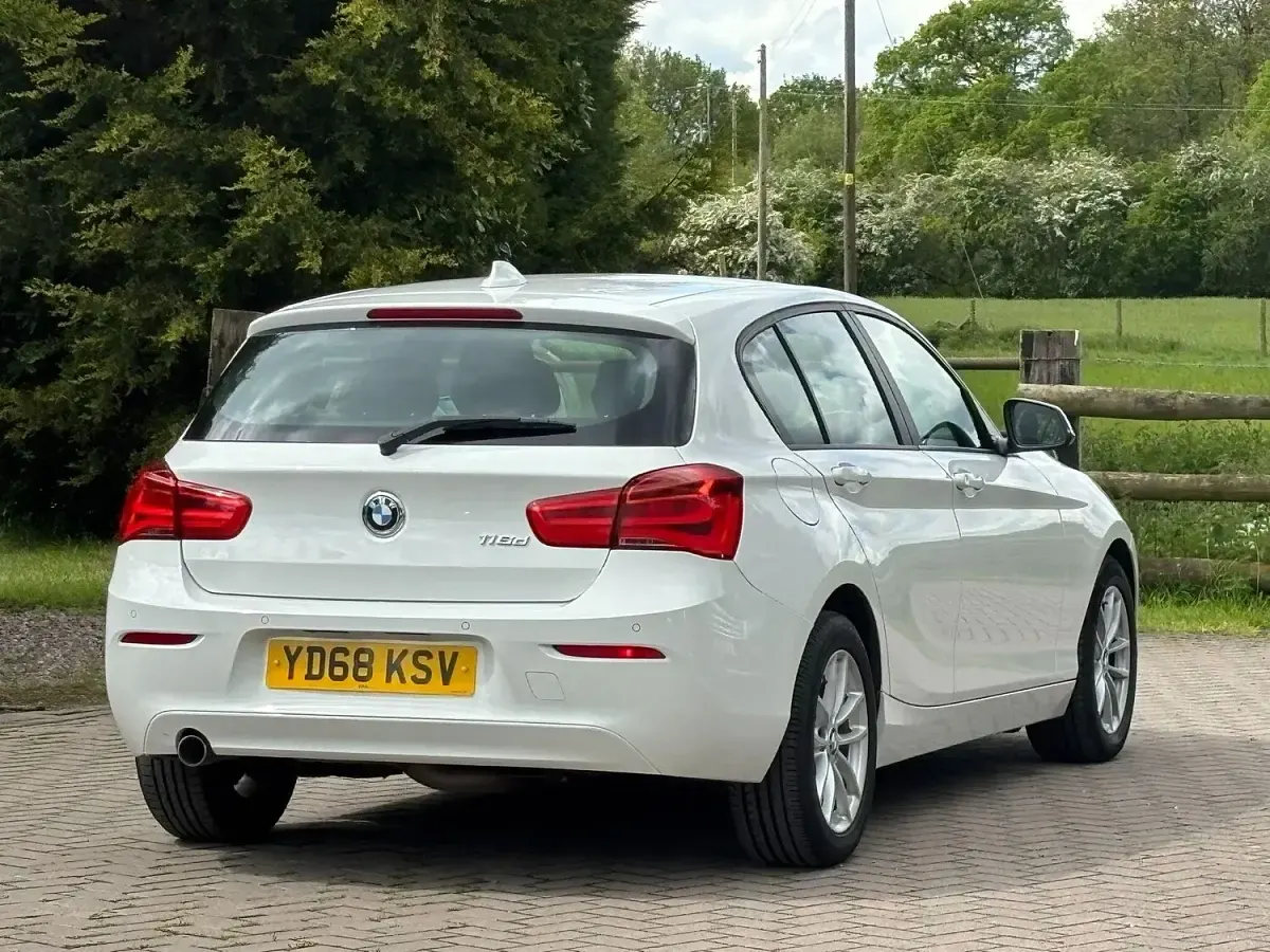 Used BMW 116 Comfort Edition 2018 White Hatchback