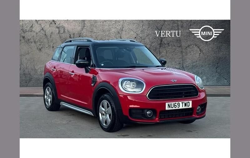 Red Used 2019 Mini Cooper Countryman Classic SUV | £14,848 (Fair price) - Image 1/4