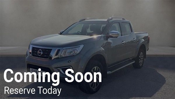 Grey Used 2018 Nissan Navara Tekna Pickup | £17,994 (Fair price) - Image 1/1