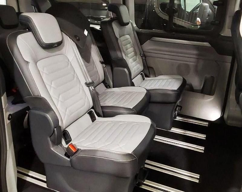 Used Ford Tourneo Titanium X 160 kW (218 HP) 2025 Black MPV