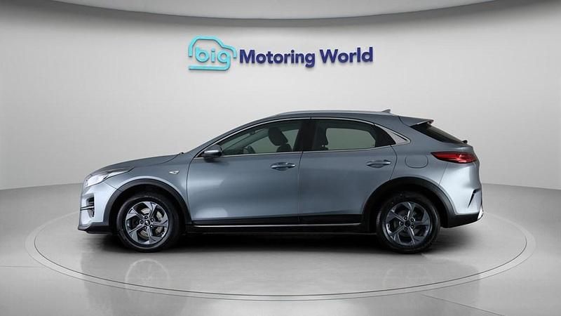 Used Kia XCeed 118 HP (86 kW) 2020 Silver SUV