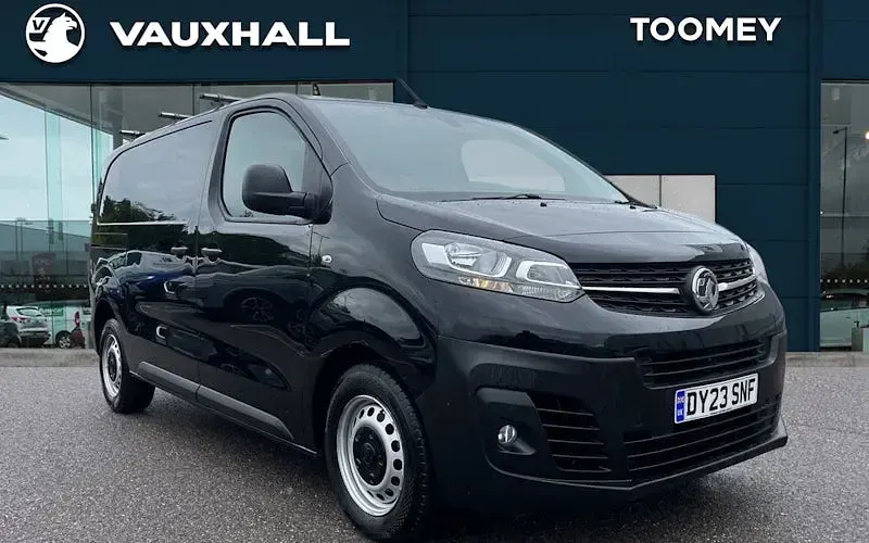 Used Vauxhall Vivaro S 101 HP (74 kW) 2023 MPV