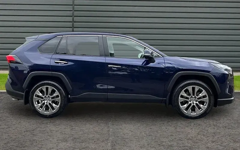 Used Toyota RAV4 218 HP (160 kW) 2025 SUV