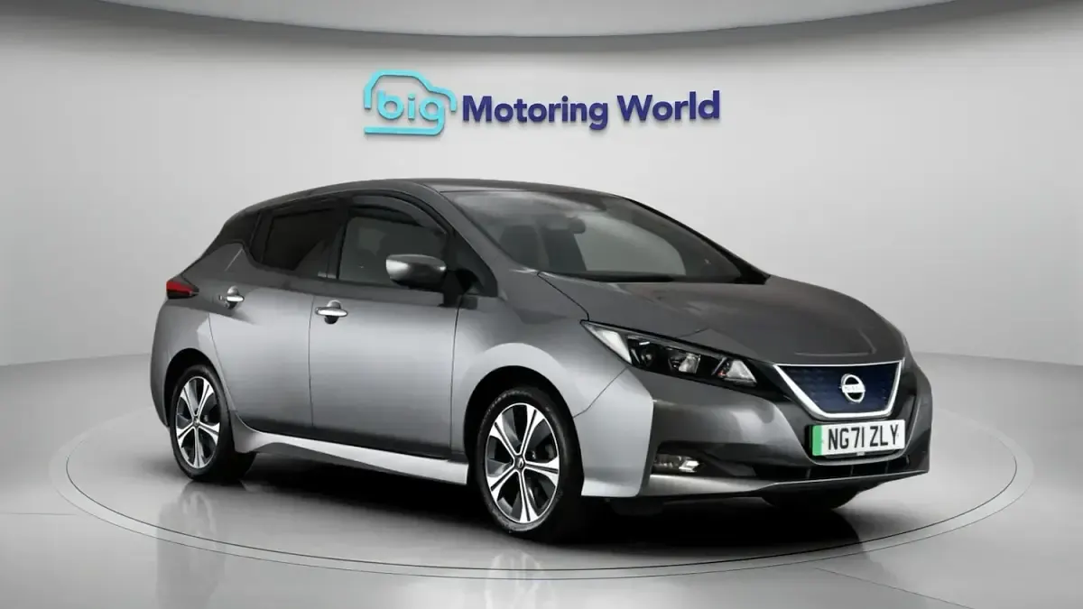 Used Nissan Leaf N-Connecta 110 kW (150 HP) 2021 Hatchback
