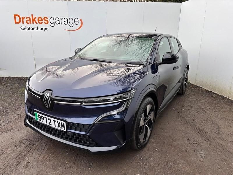 Used Renault Megane E-Tech Equilibre 160 kW (218 HP) 2022 Blue Hatchback