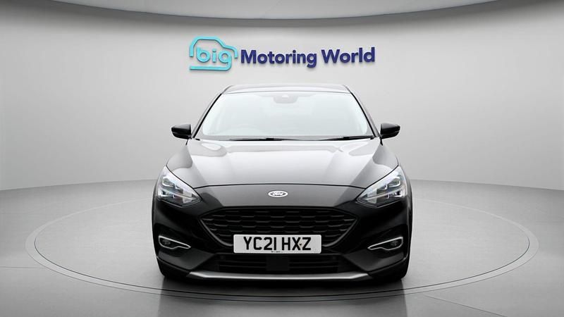Used Ford Focus Active X 123 HP (90 kW) 2021 Black Hatchback