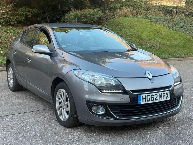 Used Renault Mégane III Dynamique 2012 Grey Hatchback