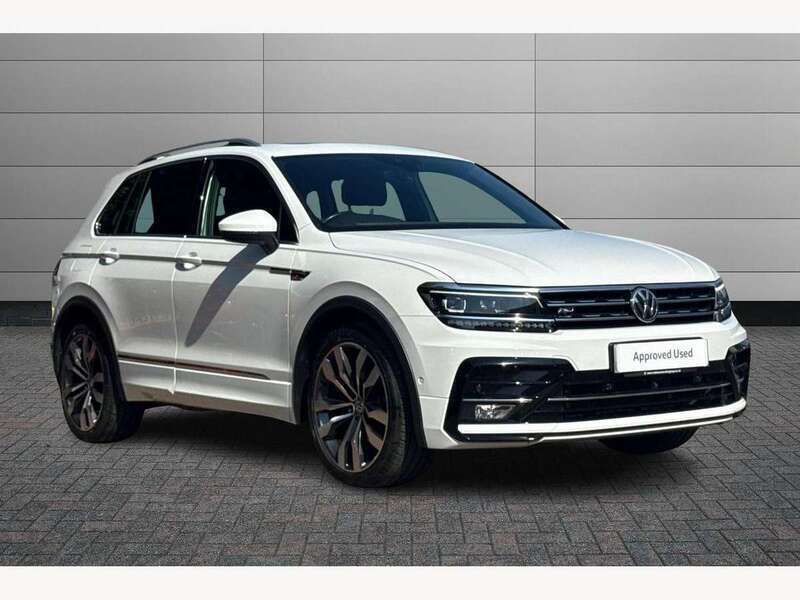 White Used 2019 VW Tiguan R-line SUV | £20,490 (Good price) - Image 1/4