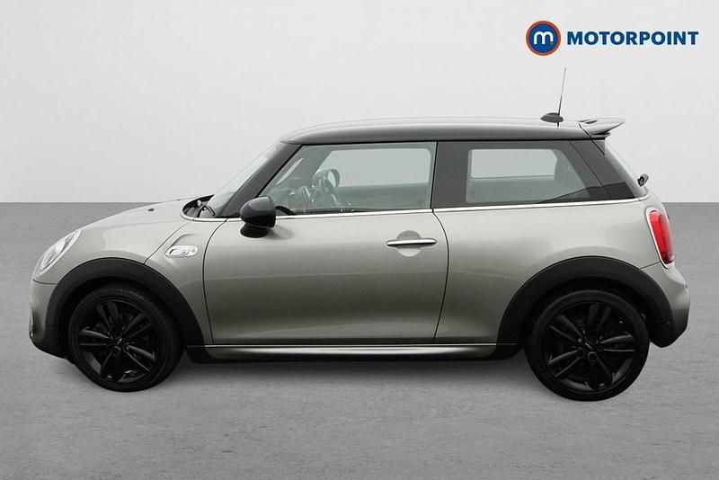 Used Mini Cooper S Hatch 192 HP (141 kW) 2019 Silver Hatchback