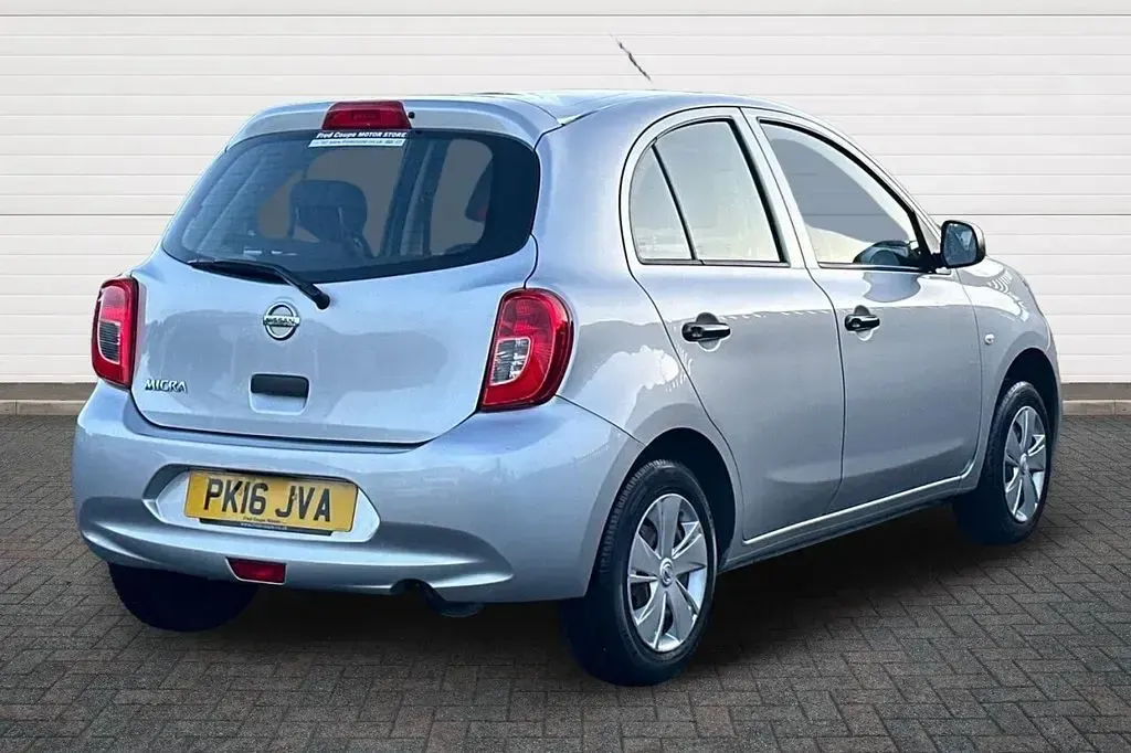 Used Nissan Micra Visia 80 HP (58 kW) 2016 Silver Hatchback