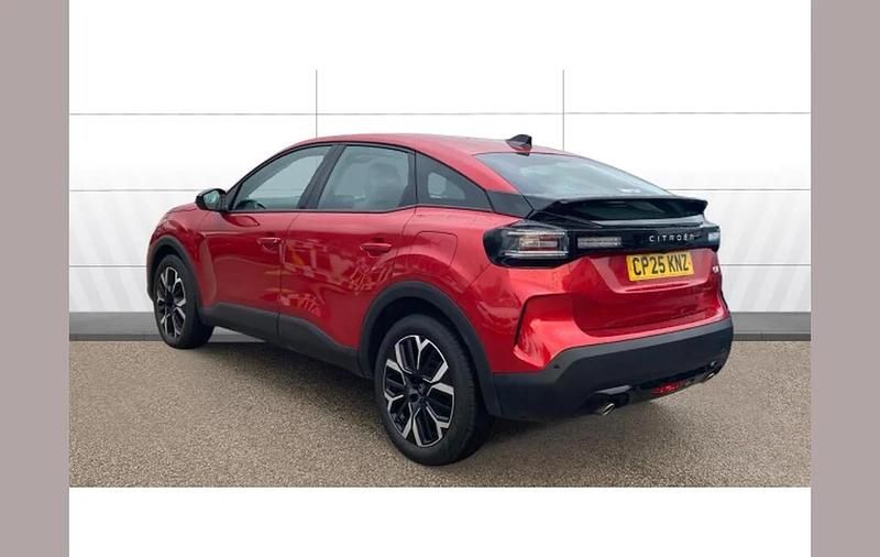 Used Citroën C4 131 HP (96 kW) 2025 Red SUV