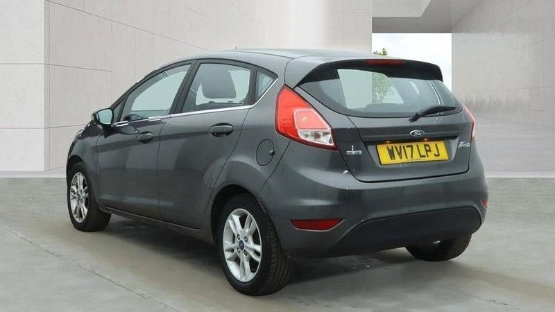 Used Ford Fiesta Zetec 2017 Grey Hatchback