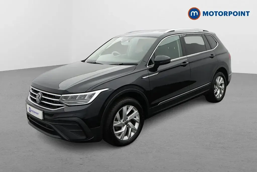 Used VW Tiguan Allspace Life 150 HP (110 kW) 2024 Black SUV
