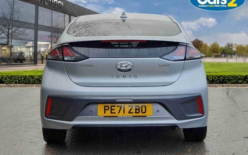 Used Hyundai Ioniq Premium SE 141 HP (103 kW) 2022 Hatchback