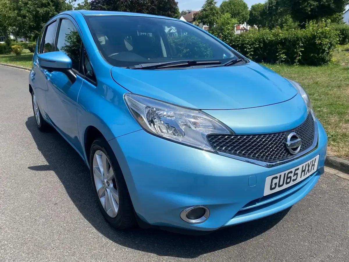 Used Nissan Note S 98 HP (72 kW) 2015 Blue Hatchback