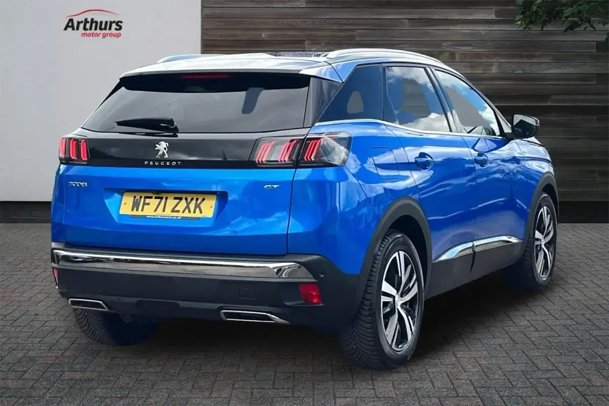 Used Peugeot 3008 GT 131 HP (96 kW) 2021 Blue SUV