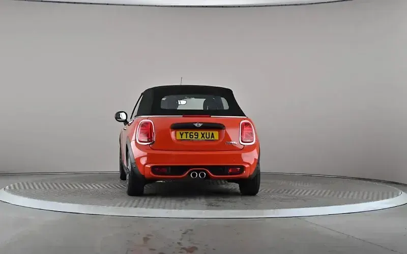 Used Mini Cooper S Cabriolet Classic 192 HP (141 kW) 2019 Orange Cabriolet