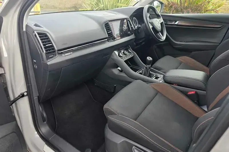 Used Skoda Karoq Scout 4x4 150 HP (110 kW) 2019 Meteor grey SUV