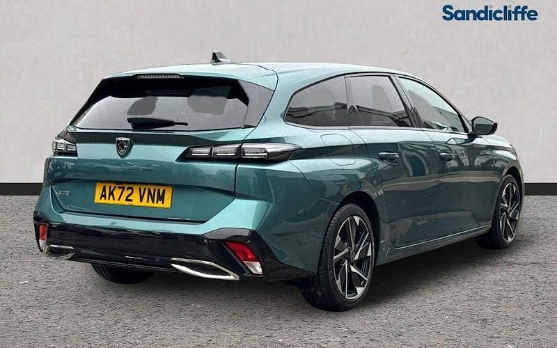 Used Peugeot 308 SW Allure Premium 131 HP (96 kW) 2023 Estate