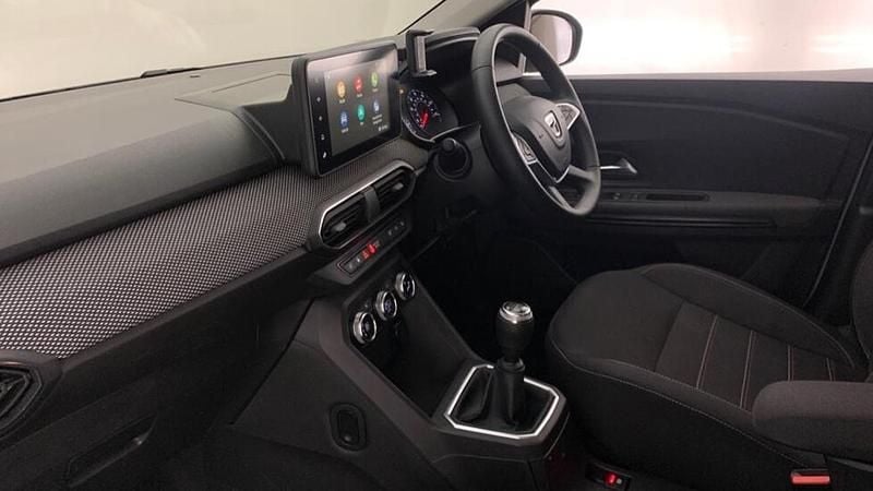 Blue Used 2022 Dacia Jogger Extreme MPV | £13,655 (Fair price) - Image 1/4