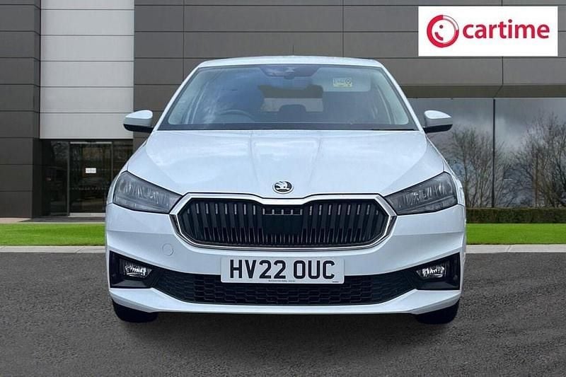 Used Skoda Fabia Comfort 95 HP (69 kW) 2022 White Hatchback
