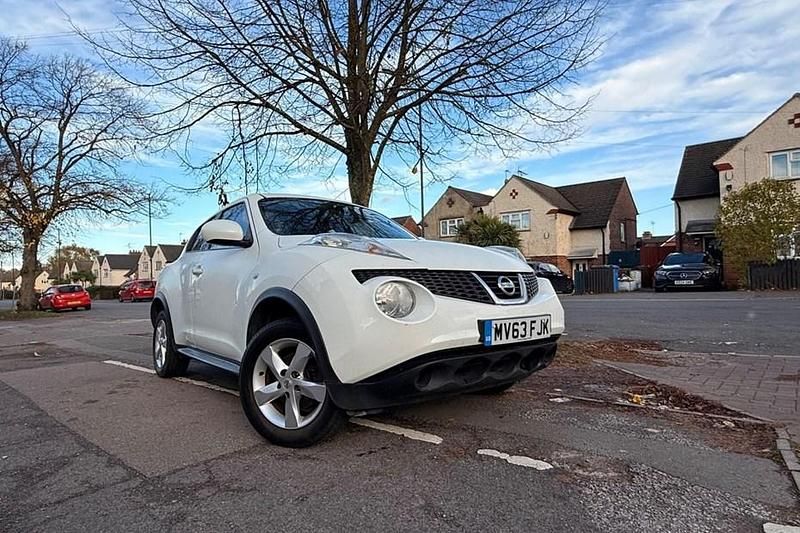 White Used 2013 Nissan Juke Visia SUV | £2,990 (Super price) - Image 1/1