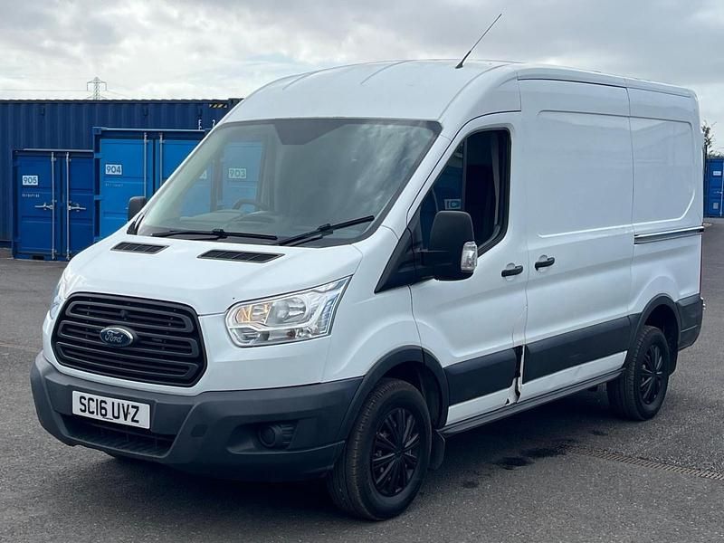 Begagnad Ford Transit 125 HK (91 kW) 2016 Vit Van