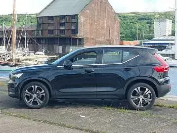 Used Volvo XC40 Inscription 163 HP (119 kW) 2021 Black SUV