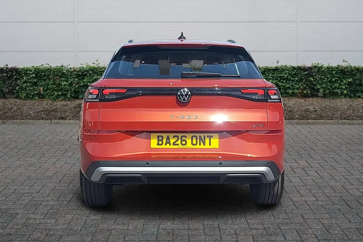 New VW T-Roc Life 2026 Flame red SUV