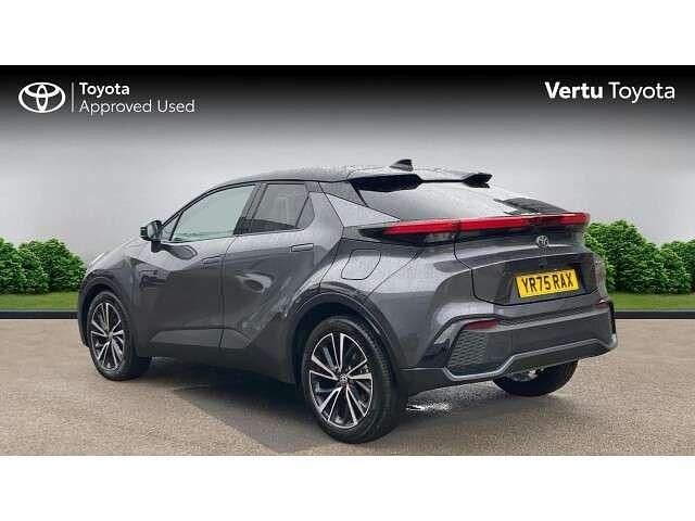 Used Toyota C-HR 140 HP (102 kW) 2025 Grey SUV