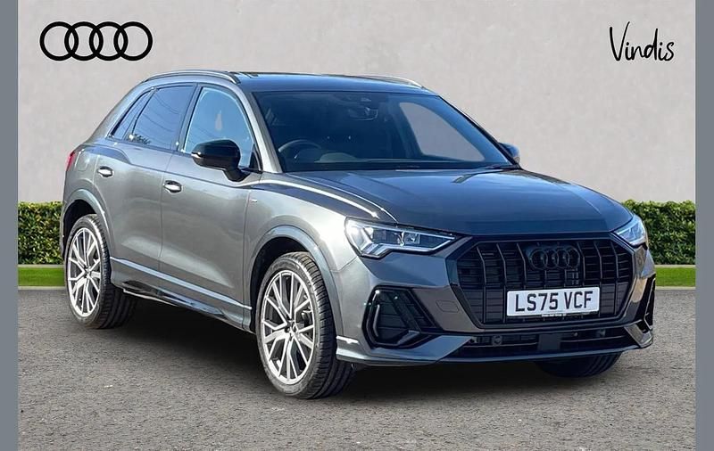 Ny Audi Q3 Black Edition 150 HK (110 kW) 2025 Grå SUV