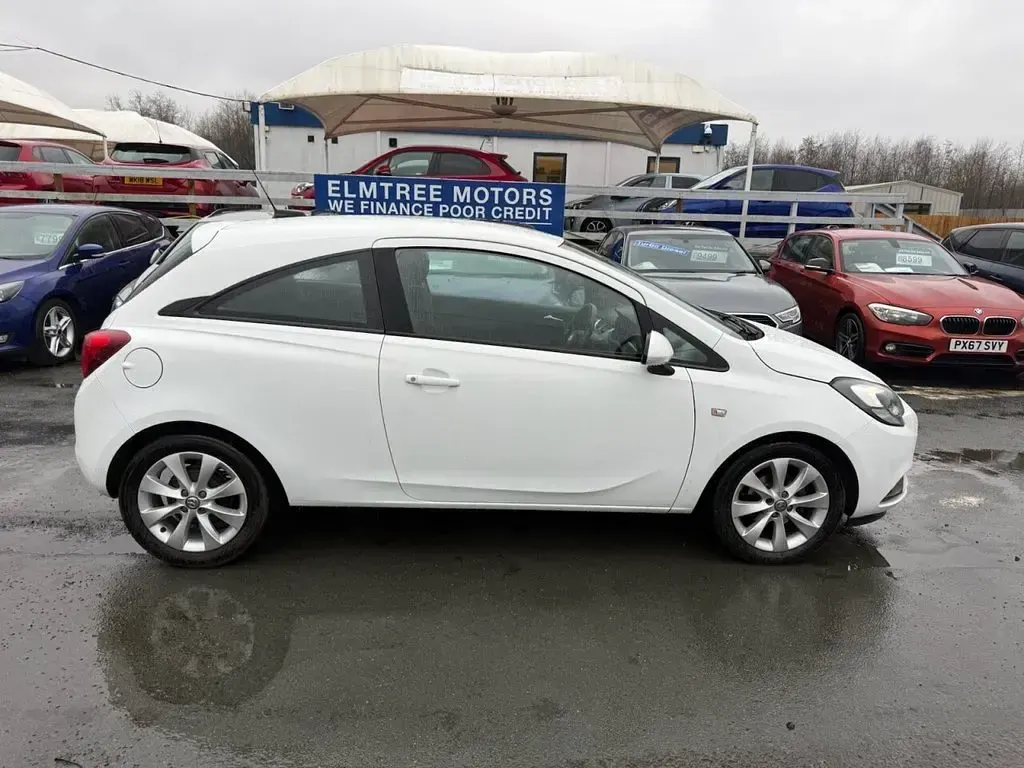 Used Vauxhall Corsa Eco 75 HP (55 kW) 2018 White Hatchback
