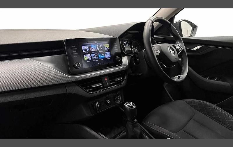 Used Skoda Kamiq SE 108 HP (79 kW) 2023 Grey SUV