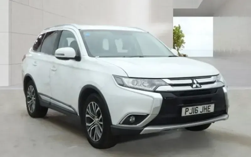 Used Mitsubishi Outlander 150 HP (110 kW) 2016 SUV